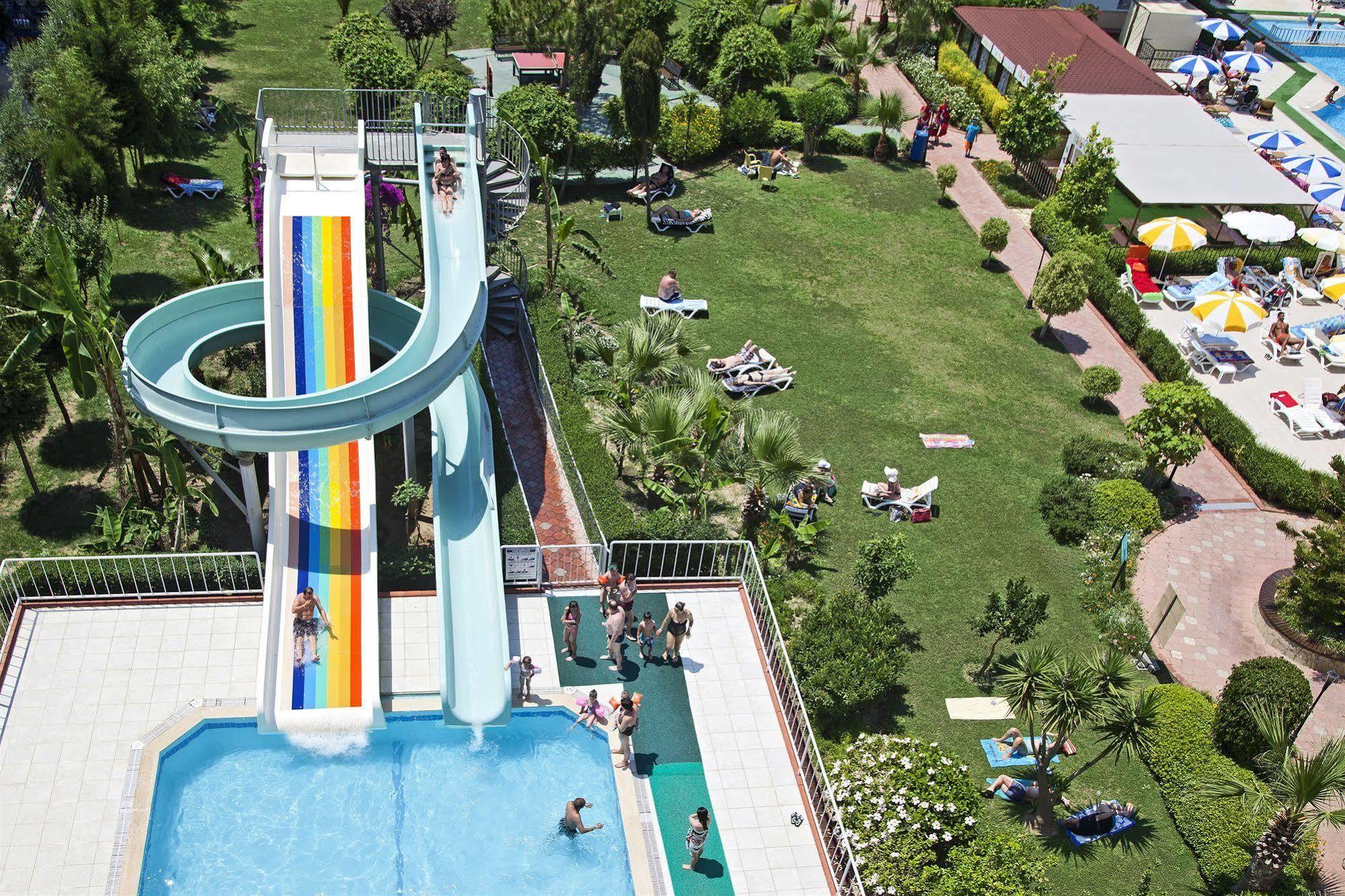 Hotel Titan Garden Ultra All Inclusive 코나키 외부 사진